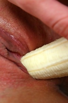 Nasty teen Patricia mastrubate with banana
