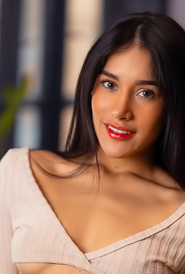 All Naked Latin Babe Carolina Guerrero