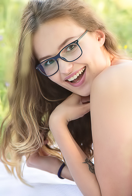 Dawns First Rays Light Up Alexis Foxs Sultry Outdoor Blowjob